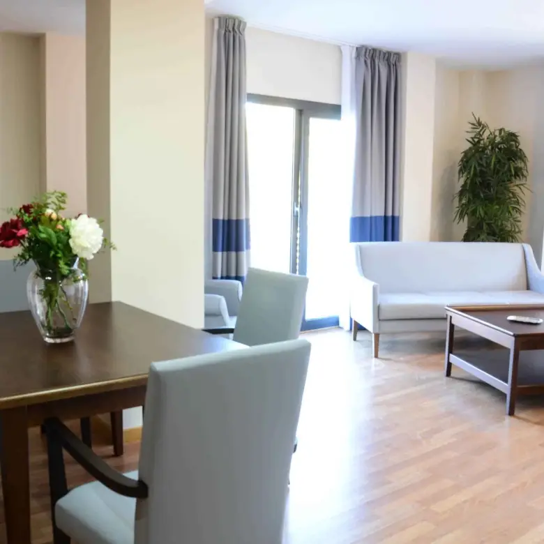 Caser Residencial Santo Ángel salon