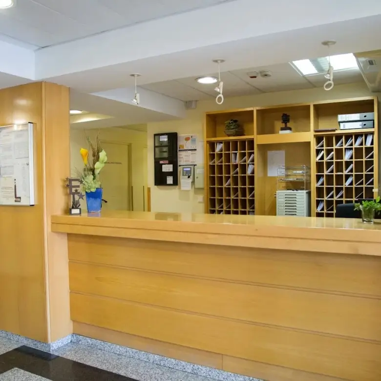 caser-residencial-zaragoza-recepcion