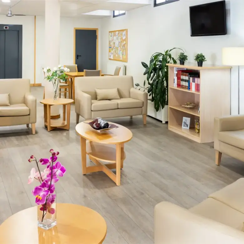 domusvi-palencia-salon-residencia-de-mayores
