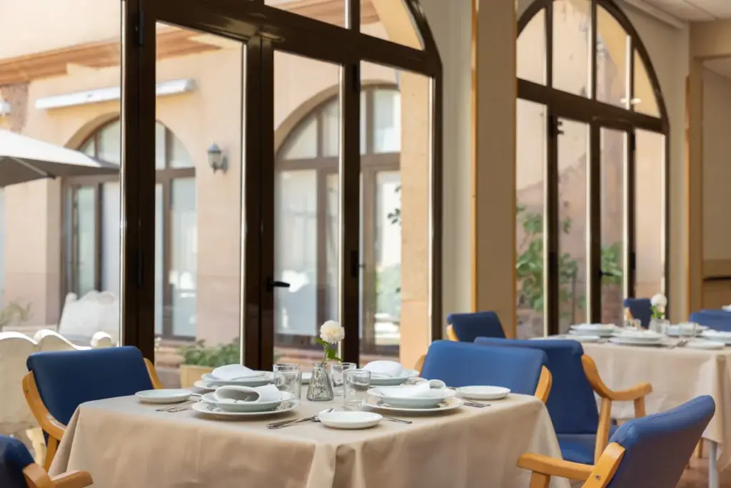 domusvi-princesa-de-eboli-comedor-residencia-de-mayores