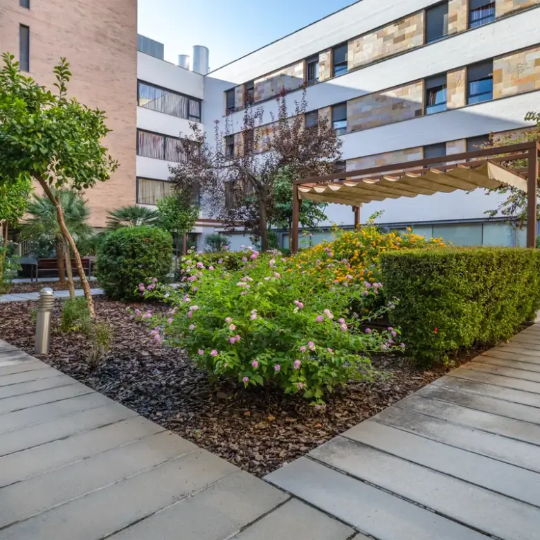 domusvi-santa-justa-exterior-residencia-de-mayores