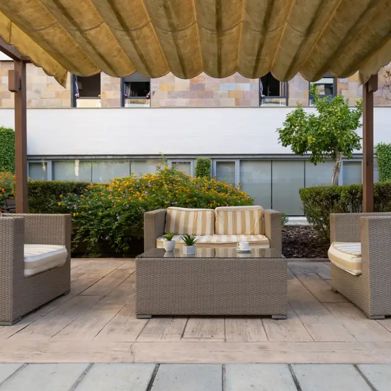 domusvi-santa-justa-jardin-residencia-de-mayores