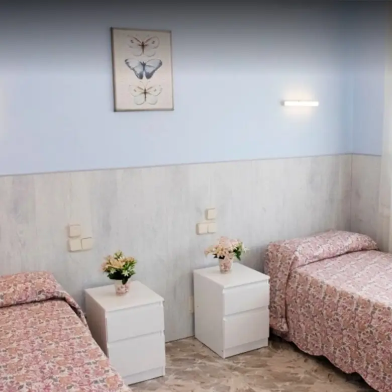 residencia-alarcon-habitacion-residencia-de-mayores