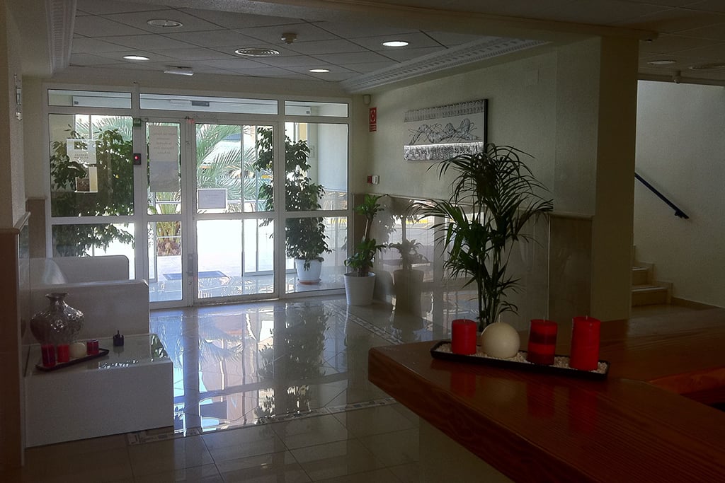 residencia-elche-seniors-recepcion