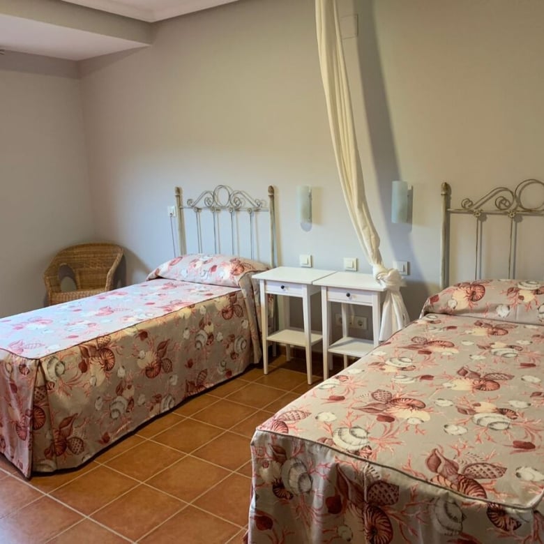 residencia-jardin-del-tietar-comedor