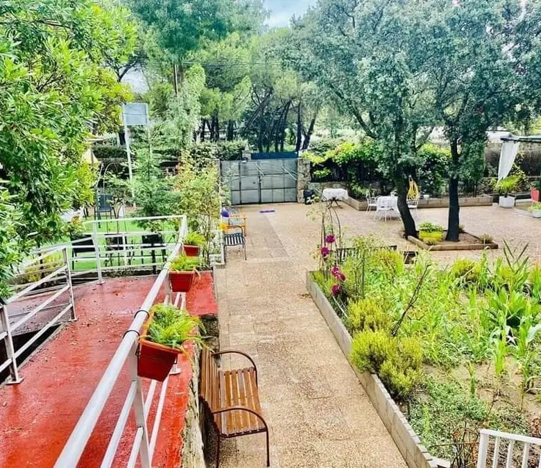 residencia-mi-casita-galapagar-jardin-residencia-de-mayores