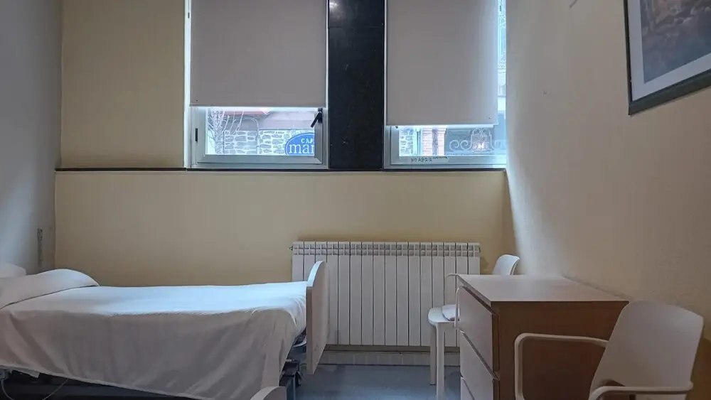 residencia-nuestra-senora-del-rosario-madrid-habitacion-individual