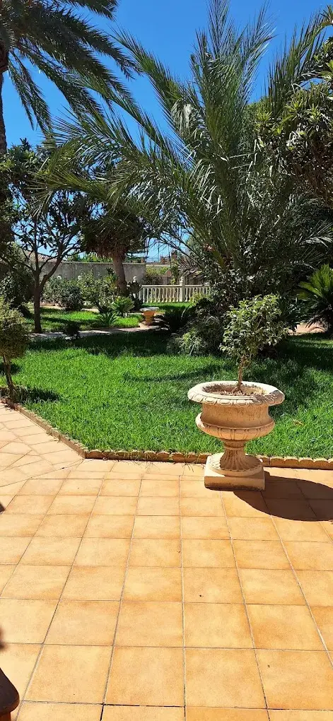 residencia-santa-angela-exterior