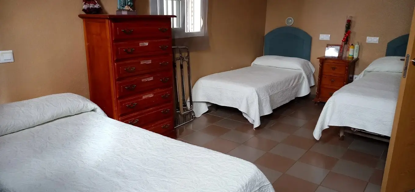 residencia-santa-angela-habitacion-mayores-sevilla