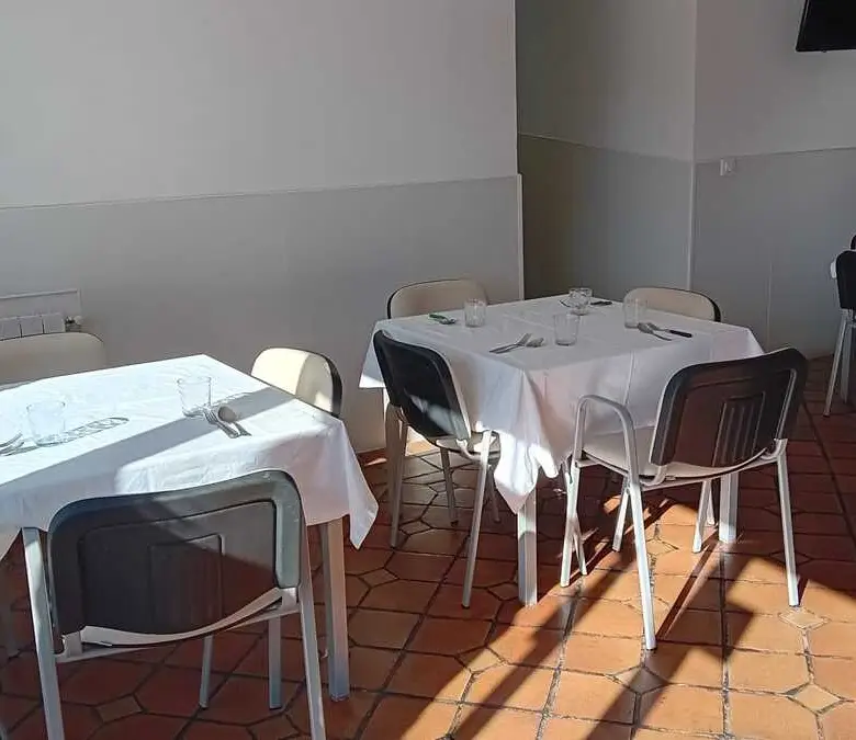 residencia-virgen-de-la-caridad-del-cobre-comedor-residencia-de-mayores