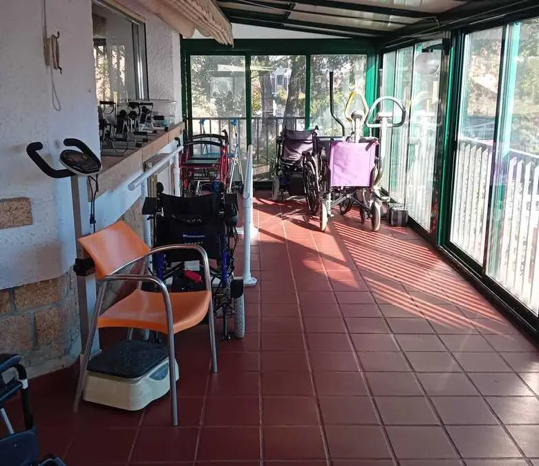 residencia-virgen-de-la-caridad-del-cobre-terraza-residencia-de-mayores