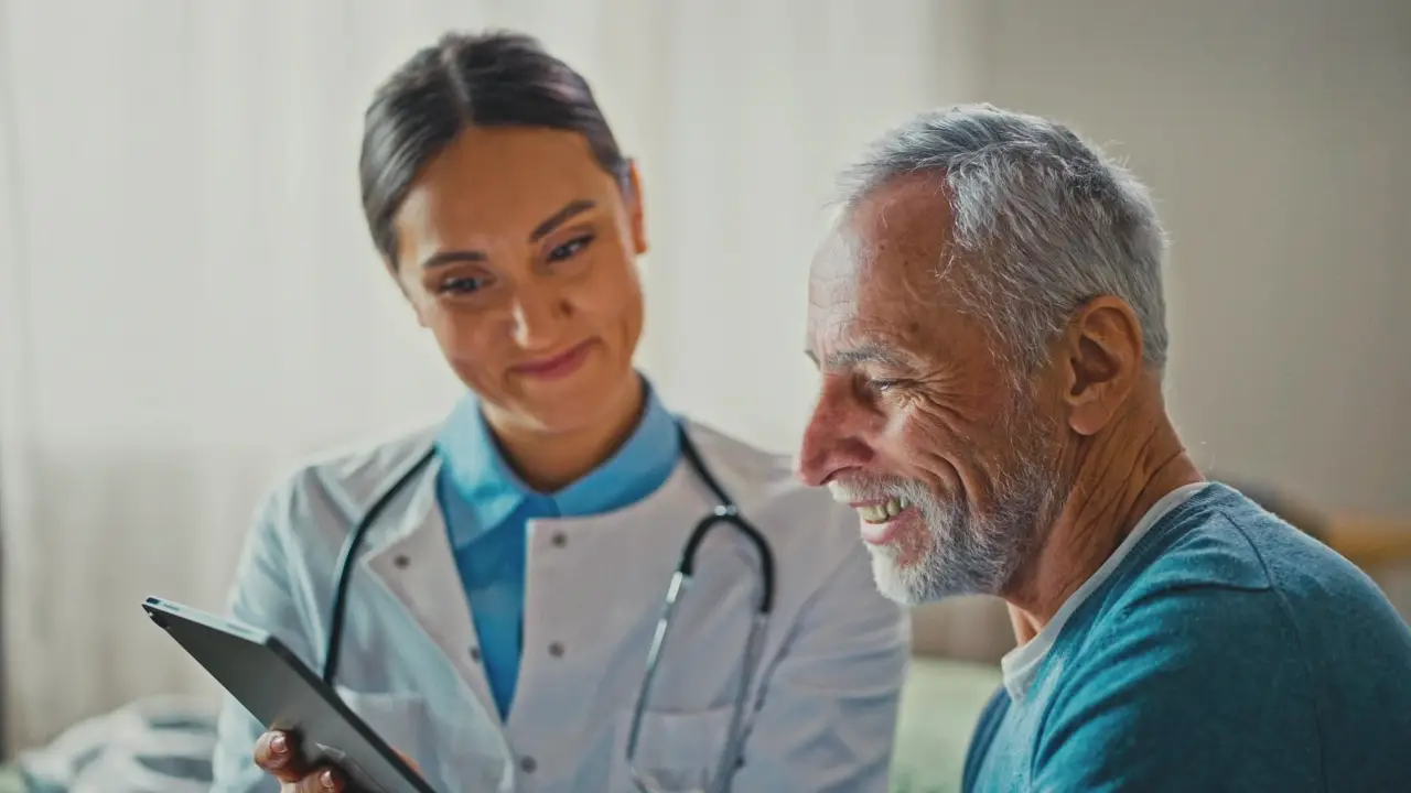 Via Senior: Su Aliado Estratégico en la Gestión y Ocupación de Plazas