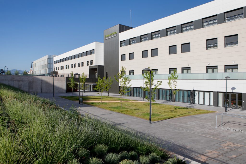 Via Senior Encuentre La Residencia De Mayores M s Adecuada