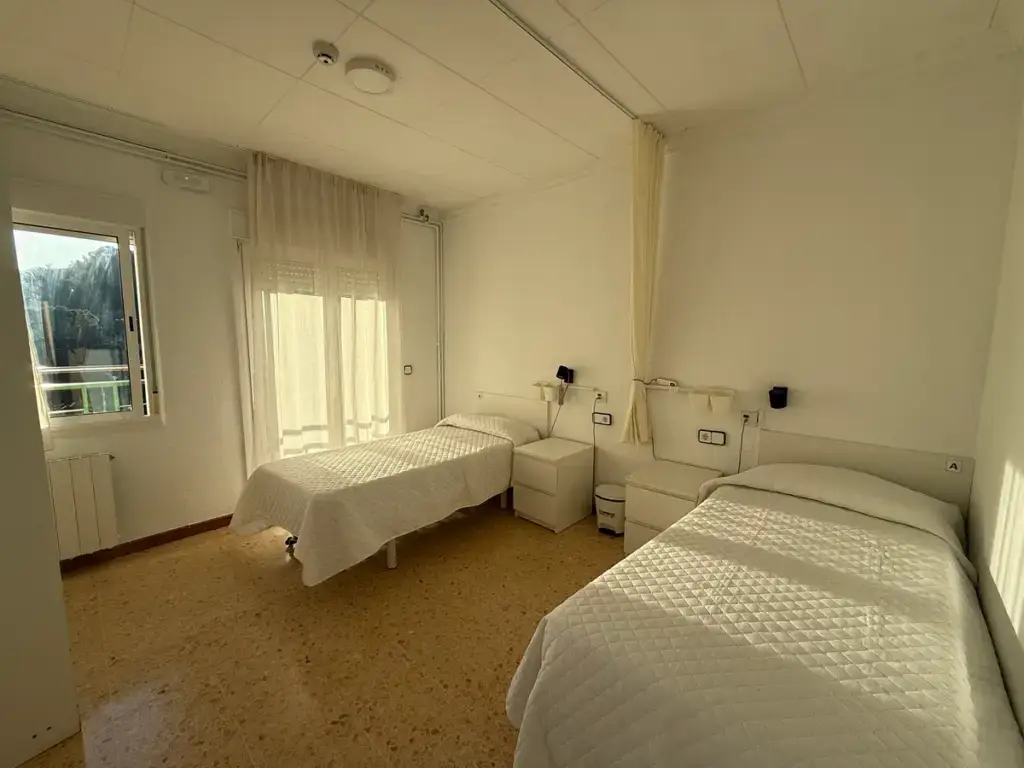 residencia-alella-mar-habitacion-doble