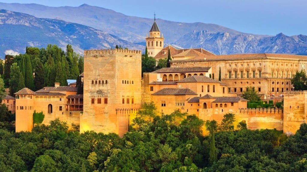 Guía Completa Mejores Residencias de Mayores en Granada