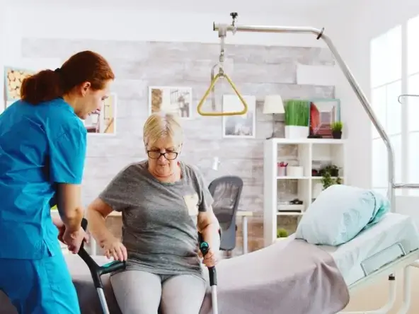 Cuidados Postoperatorios en Mayores cómo la atención domiciliaria puede marcar la diferencia