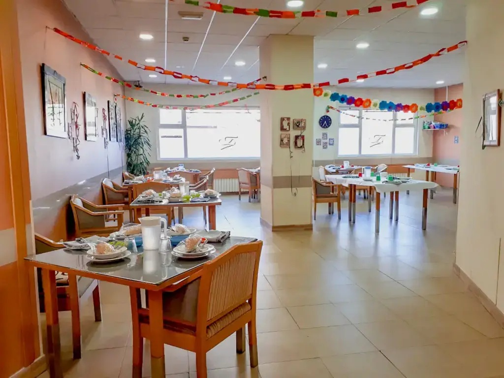 ck-senior-parque-de-la-luz-comedor