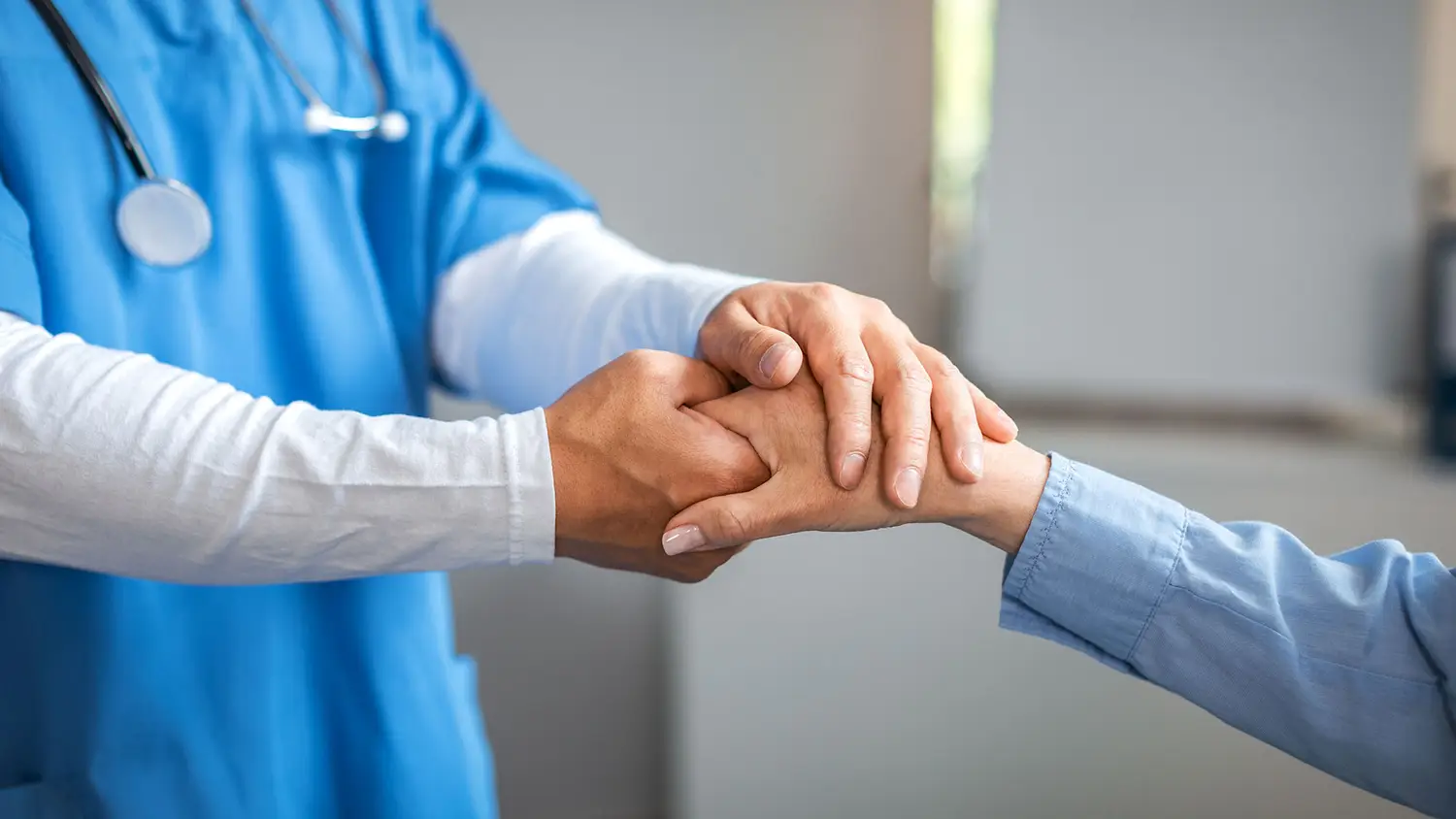 Orígenes y Principios del Cuidado Centrado en la Persona