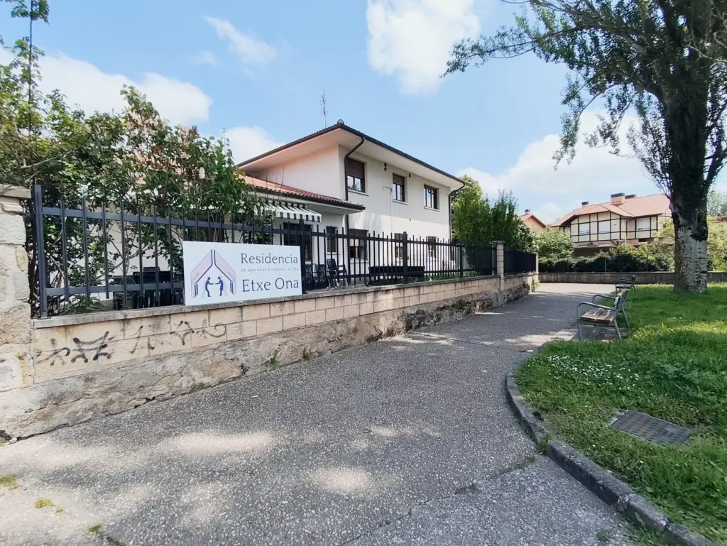 residencia-de-mayores-exte-ona-exterior