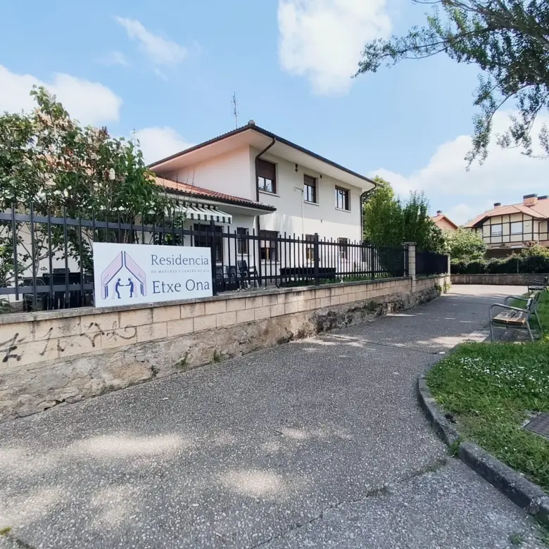residencia-de-mayores-exte-ona-exterior