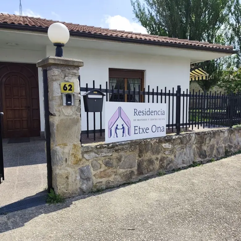 residencia-de-mayores-exte-ona-fachada
