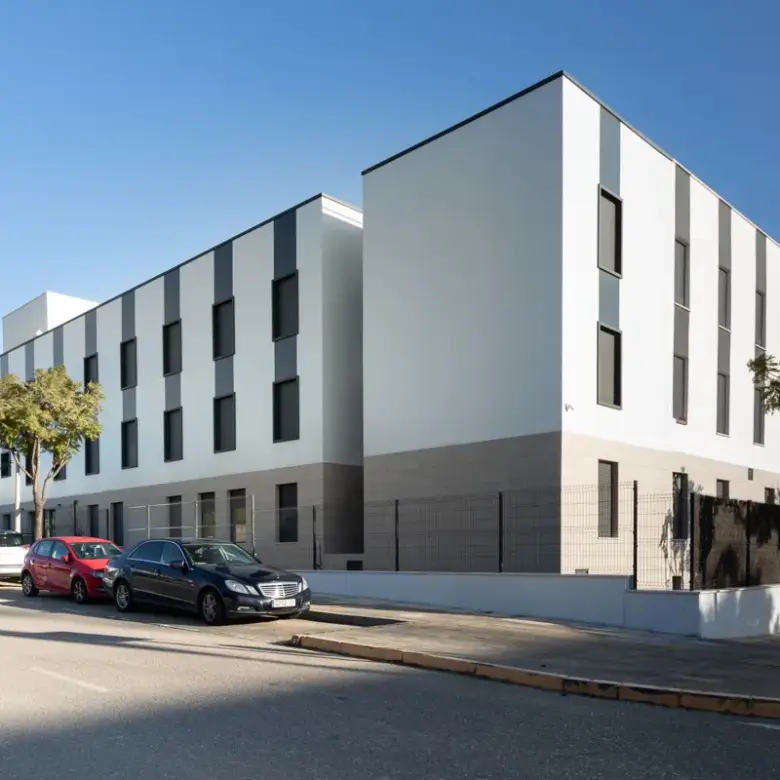 domusvi-bormujos-fachada-residencia-de-mayores