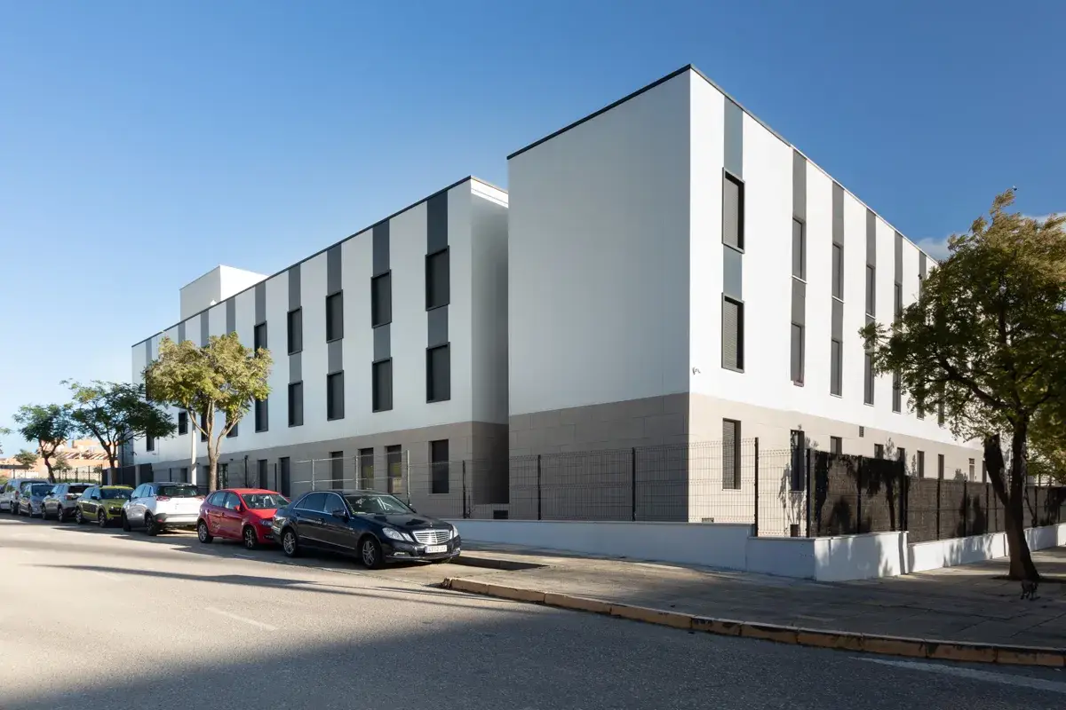 domusvi-bormujos-fachada-residencia-de-mayores