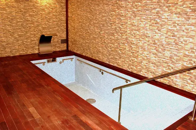 Mimara Palacio de Leceñes Piscina