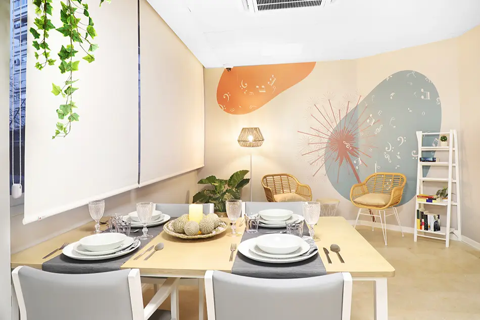 Residencia-Grupo-5-Puerta-de-Hierro-comedor