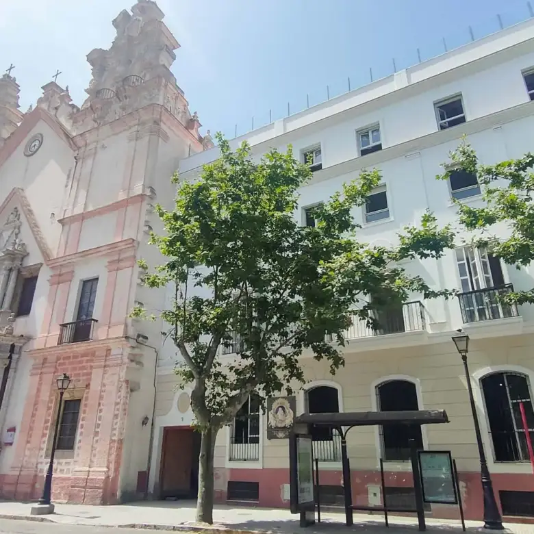 Residencia-Grupo5-Cadiz_fachada