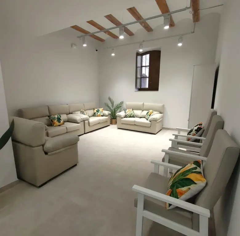 residencia-Grupo-5-Alboraya-sala-de-estar