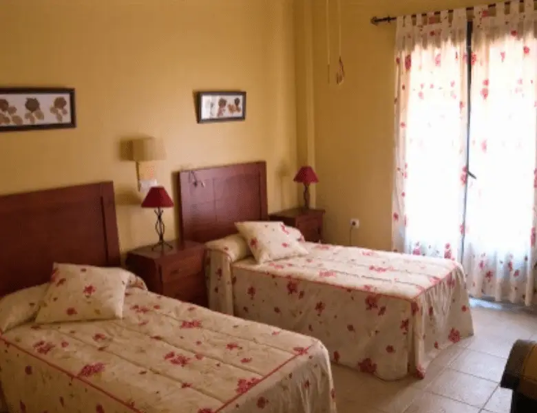 Mimara Talayeuela el Romeral - Residencia de Mayores habitacion