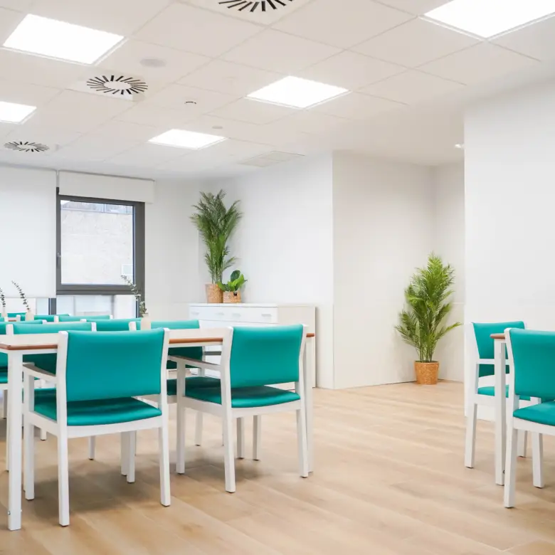 grupo-5-cian-madrid-comedor