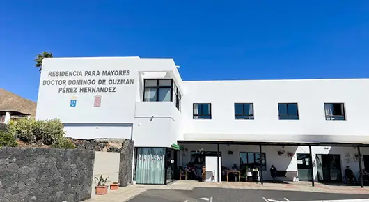 mimara-doctor-domingo-de-guzman-residencia-de-mayores-fachada