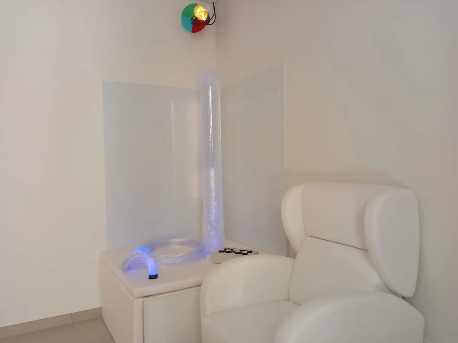 mimara-camas-los-naranjos-residencia-de-mayores-sala-snoezelen