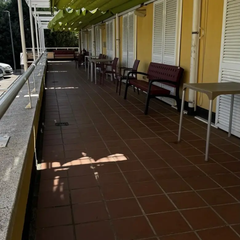 residencia-mi-casita-collado-mediano-terraza