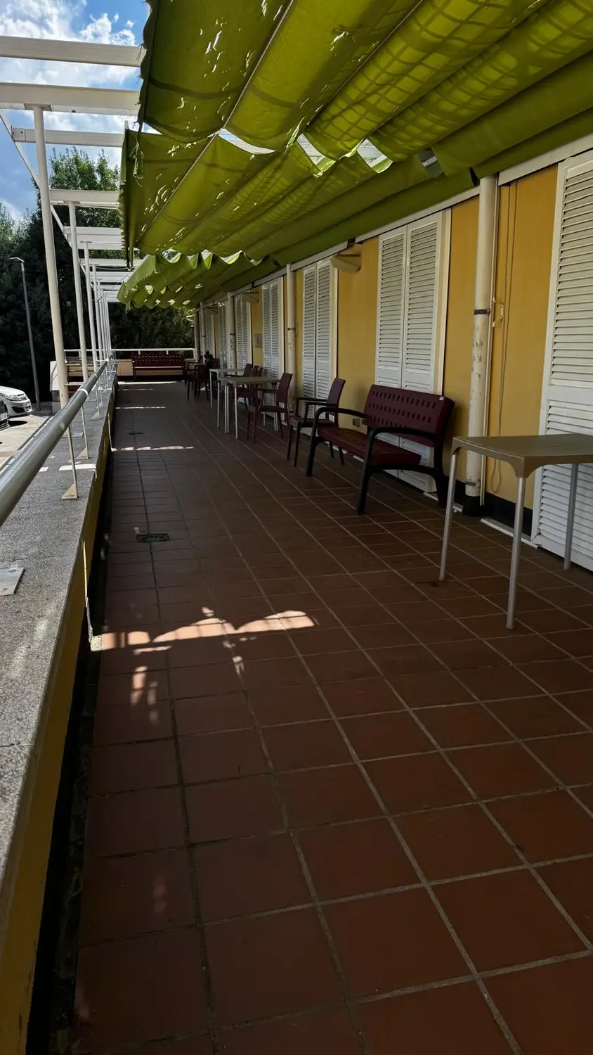 residencia-mi-casita-collado-mediano-terraza