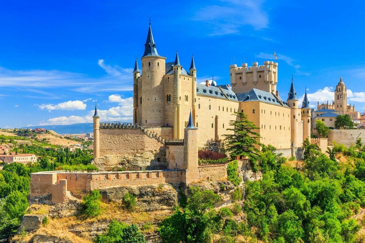 Residencias de mayores en Segovia precios, plazas disponibles